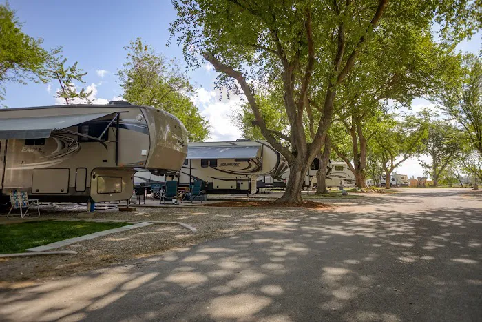 Sacramento River RV Park Picture 8