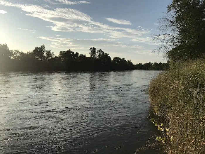 River Breeze Mobile Home Park Picture 6