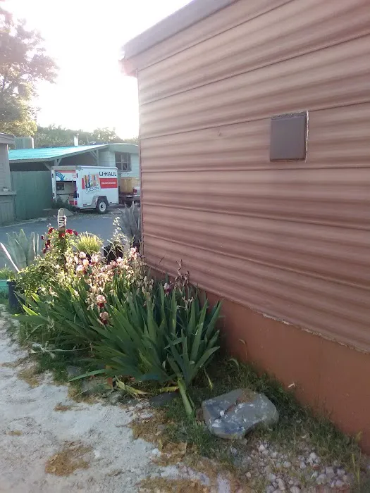 Bixby Knolls Mobile Home Park Picture 1
