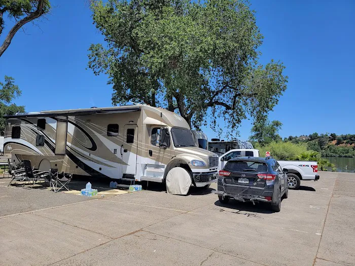 Marina RV Park Picture 9