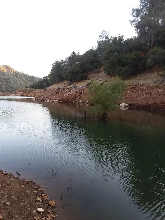 Columbia RV Park Picture 2