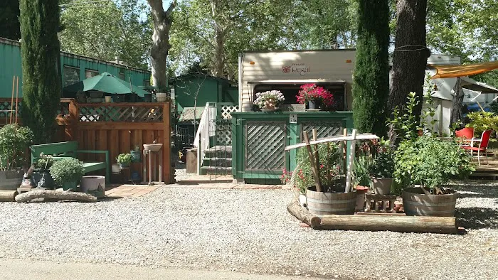 Turtle Bay Mobile Home & RV Park Picture 4