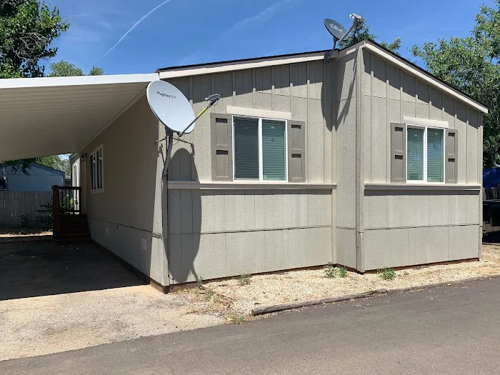 Brookside Redding Mobile Home Park Picture 4