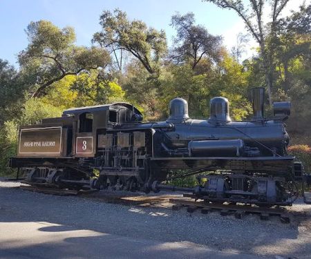 Twin Pines Mobilehome Park