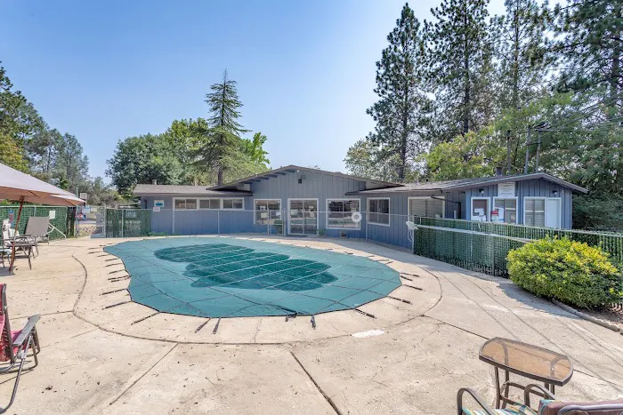 Park Villa Mobile Home Park Picture 2