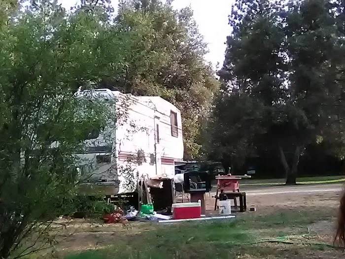 Park Villa Mobile Home Park Picture 6