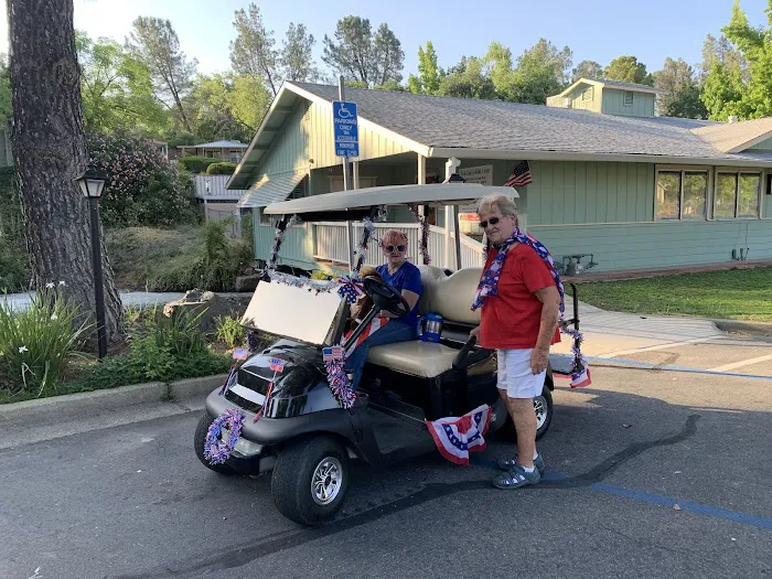 Twin Lakes Mobile Estates Picture 4