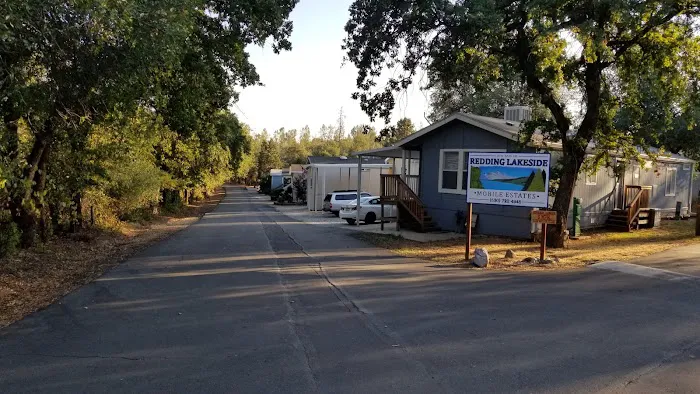 Redding Lakeside Mobile Estates Picture 2