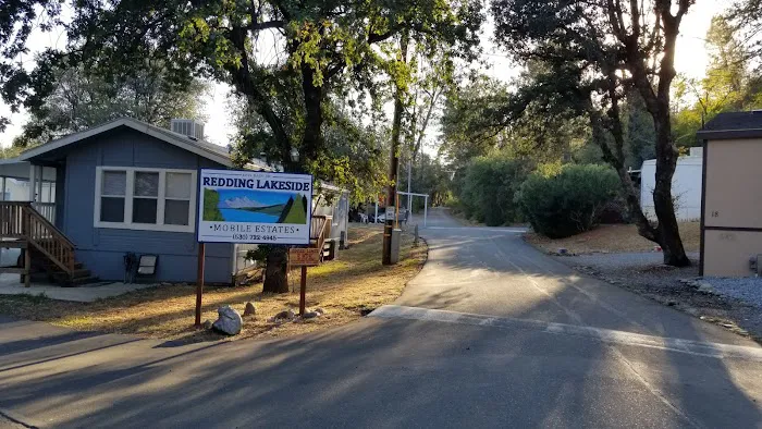 Redding Lakeside Mobile Estates Picture 1