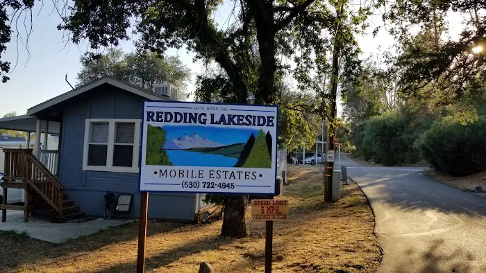 Redding Lakeside Mobile Estates Picture 3