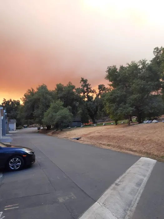 Redding Lakeside Mobile Estates Picture 9