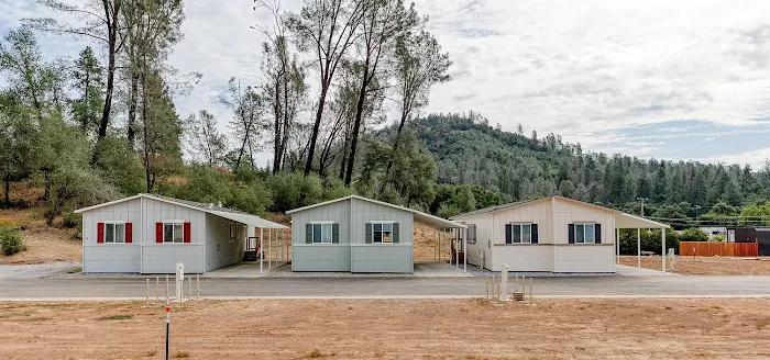 Mountain Gate Mobile Home Park Picture 3