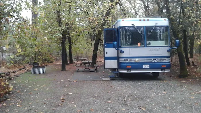 Antlers Resort and RV park Picture 8