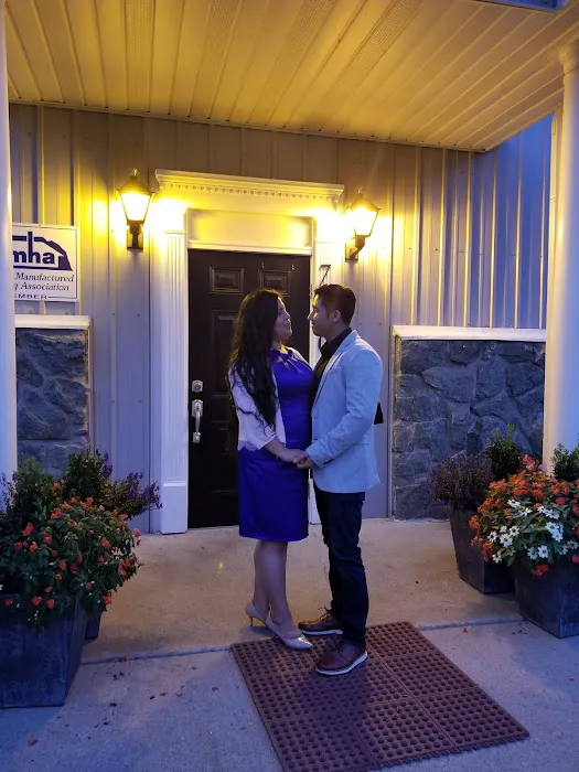 Park Meadow MHC LLC Picture 9