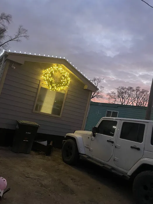 Rio Vista Mobile Home Park Picture 5