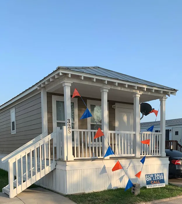 Lakeside Estates Picture 1