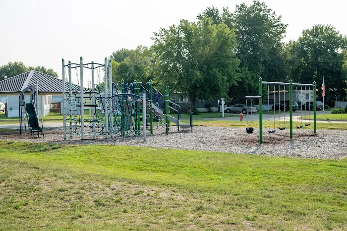 The Grove at Council Bluffs Picture 7