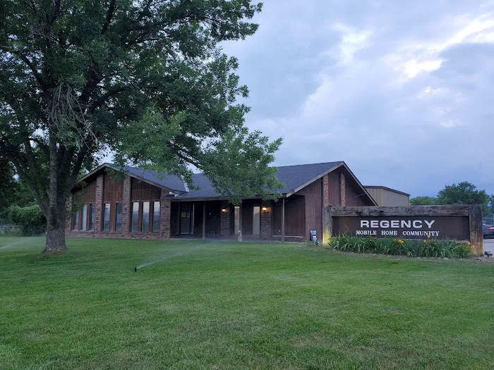 Regency Mobile Home Park Picture 5