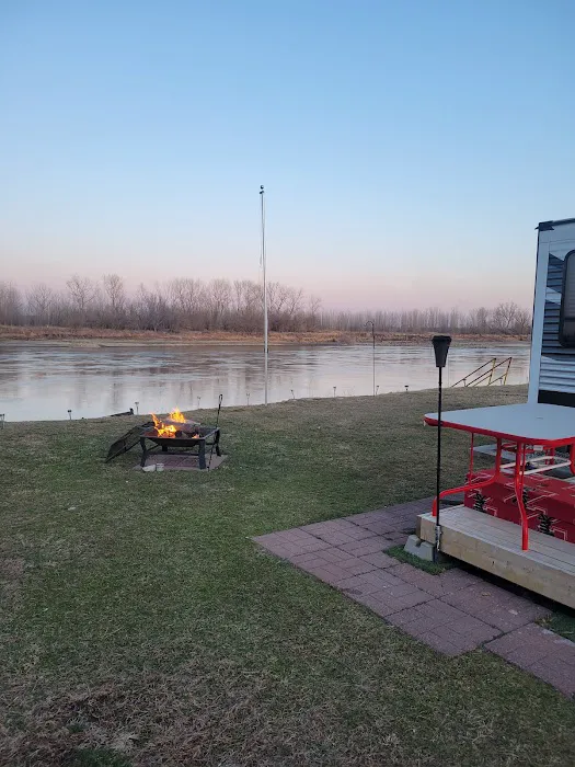 Rock Bluff RV Camping Picture 10
