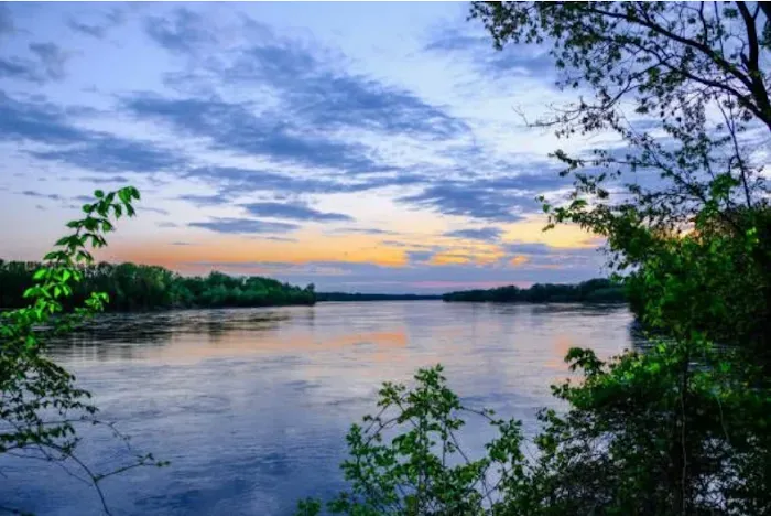 Bartlett Shores Picture 10