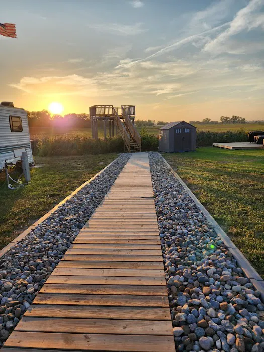 Sunset at Blue Oasis RV Park Picture 3