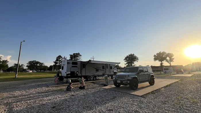 Long's Creek RV Park Picture 2