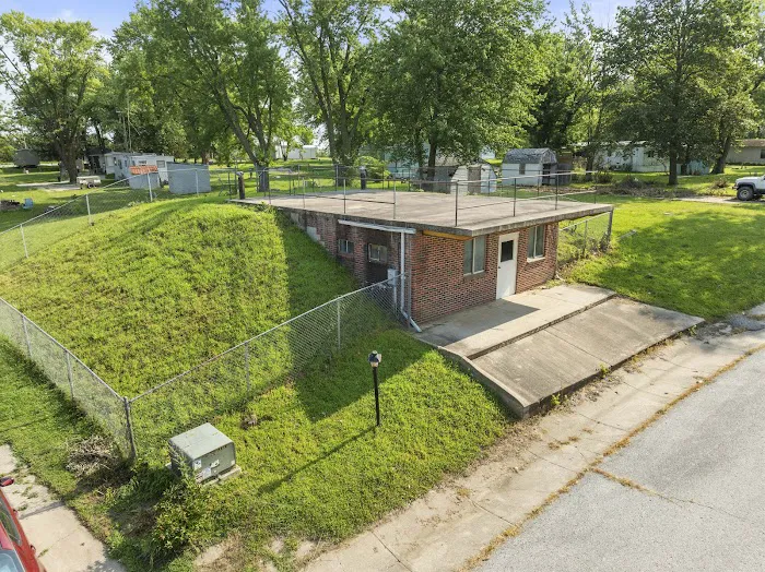 Oak Point Estates Picture 9