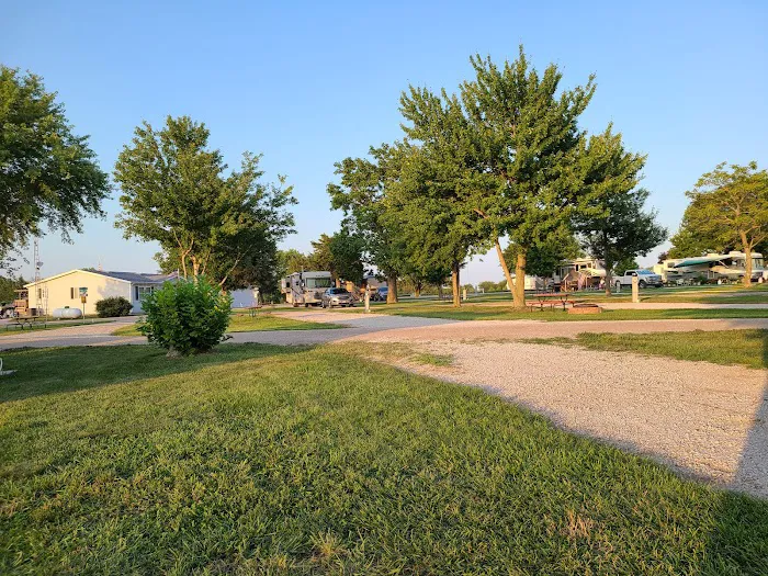 Pine Grove RV Park Picture 8