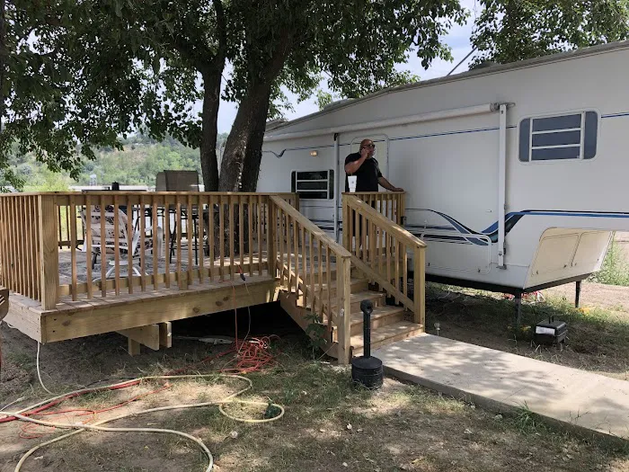 McGinty Sandbur Ranch and Recreation Picture 6