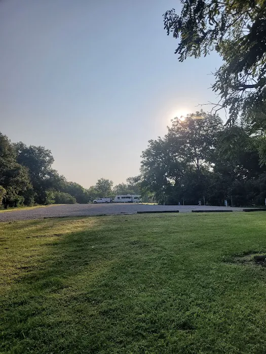 Garden Inn RV Park Picture 6