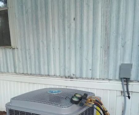 Twin Oaks Mobile Home and RV Park