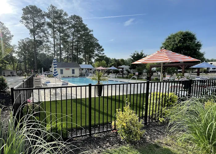 Americamps RV Resort Picture 6