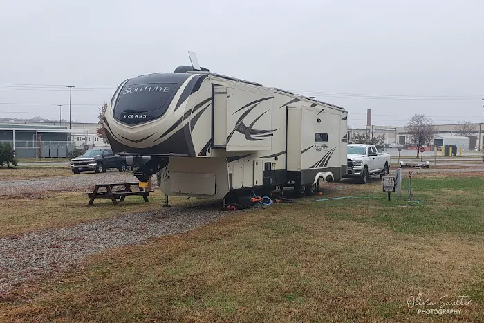 Richmond Family, Morale, Welfare and Recreation RV Camp Picture 2