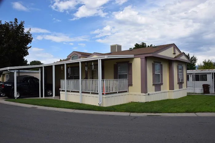 Villa West Manufactured Home Community Picture 8