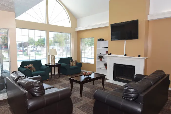 Crescentwood Village Manufactured Home Community Picture 2