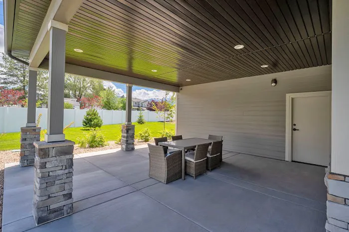 Winchester Estates Picture 8