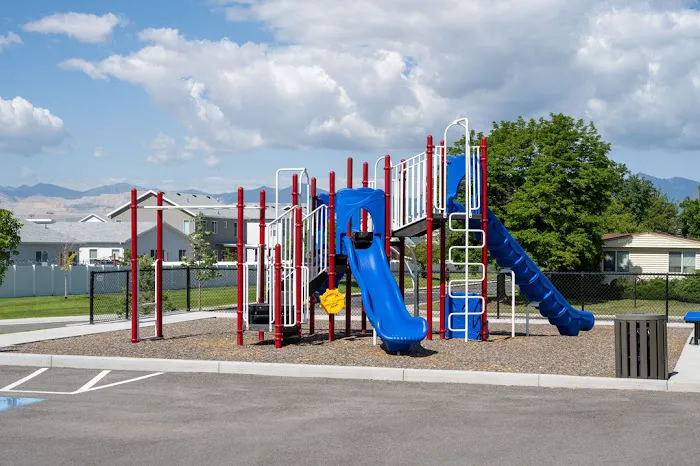 Winchester Estates Picture 6