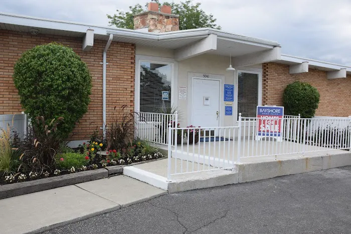 Country Club Estates Manufactured Home Community Picture 4