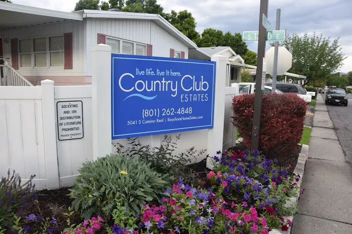 Country Club Estates Manufactured Home Community Picture 6