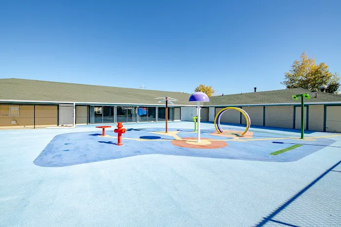 Meadowbrook Village Mobile Home Park Picture 6