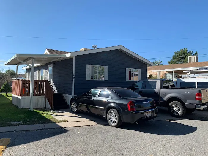 Town and Country Mobile Home Park Picture 5