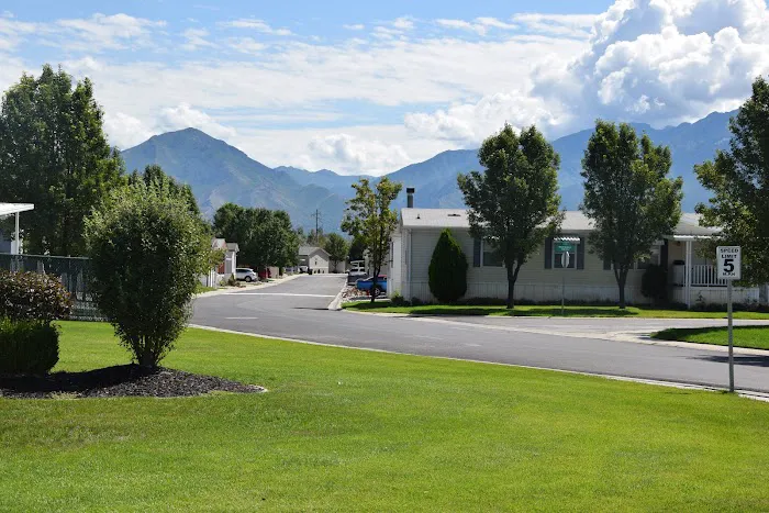 Riverside Manufactured Home Community Picture 10