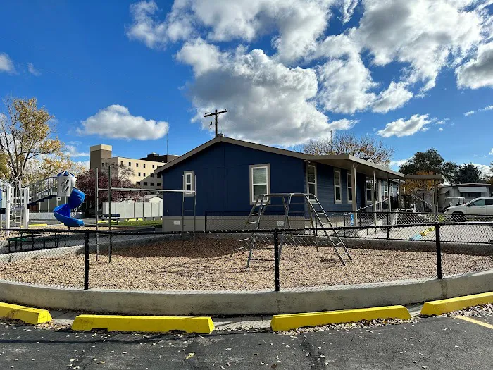 Westcrest Manufactured Home Community Picture 5