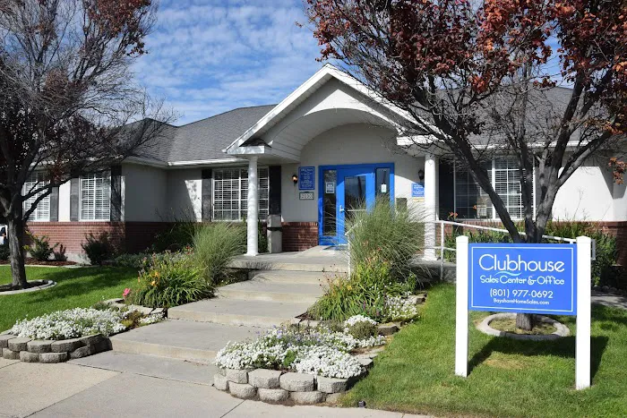 Windsor Estates Manufactured Home Community Picture 9