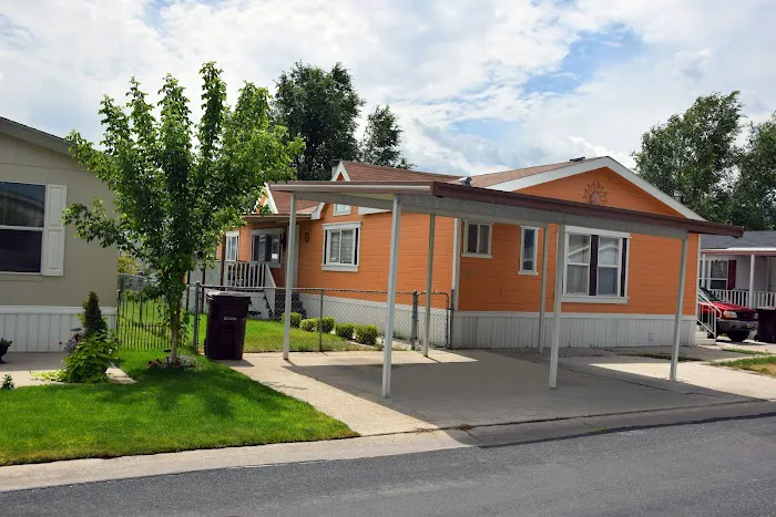 Western Estates Manufactured Home Community Picture 5