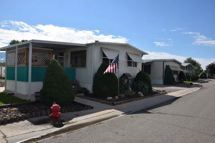 Redwood Village Manufactured Home Community Picture 5