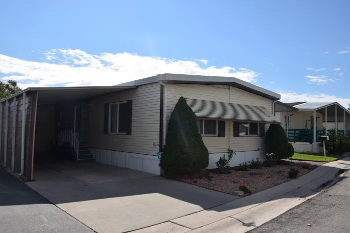 Redwood Village Manufactured Home Community Picture 2