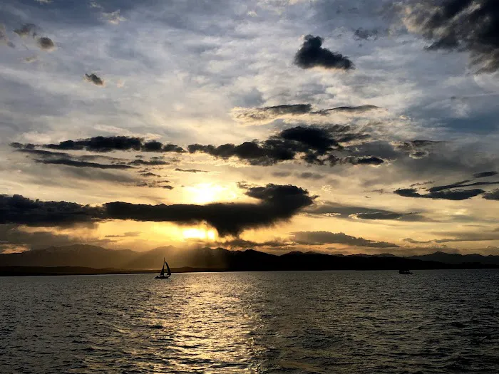 Lake Shore RV Park Picture 4