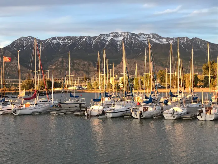 Lake Shore RV Park Picture 8