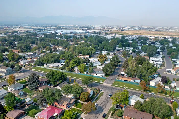 Bonneville Gardens Picture 9